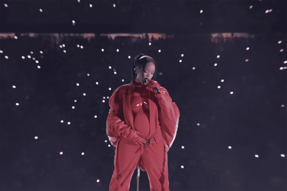 Rihanna Pregnant Super Bowl
